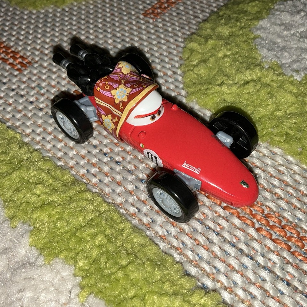 Disney Pixar Cars 2 Mama Bernoulli Racer WGP Diecast 1:55 FC Francesco's Mom